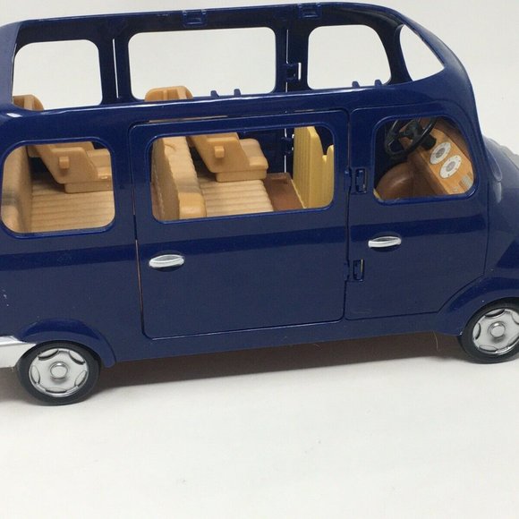 calico critters family seven seater